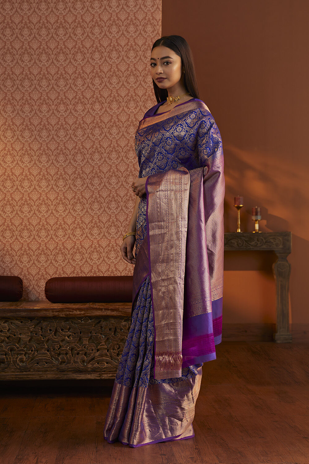 Blue Silk Viscose Woven Saree image number null
