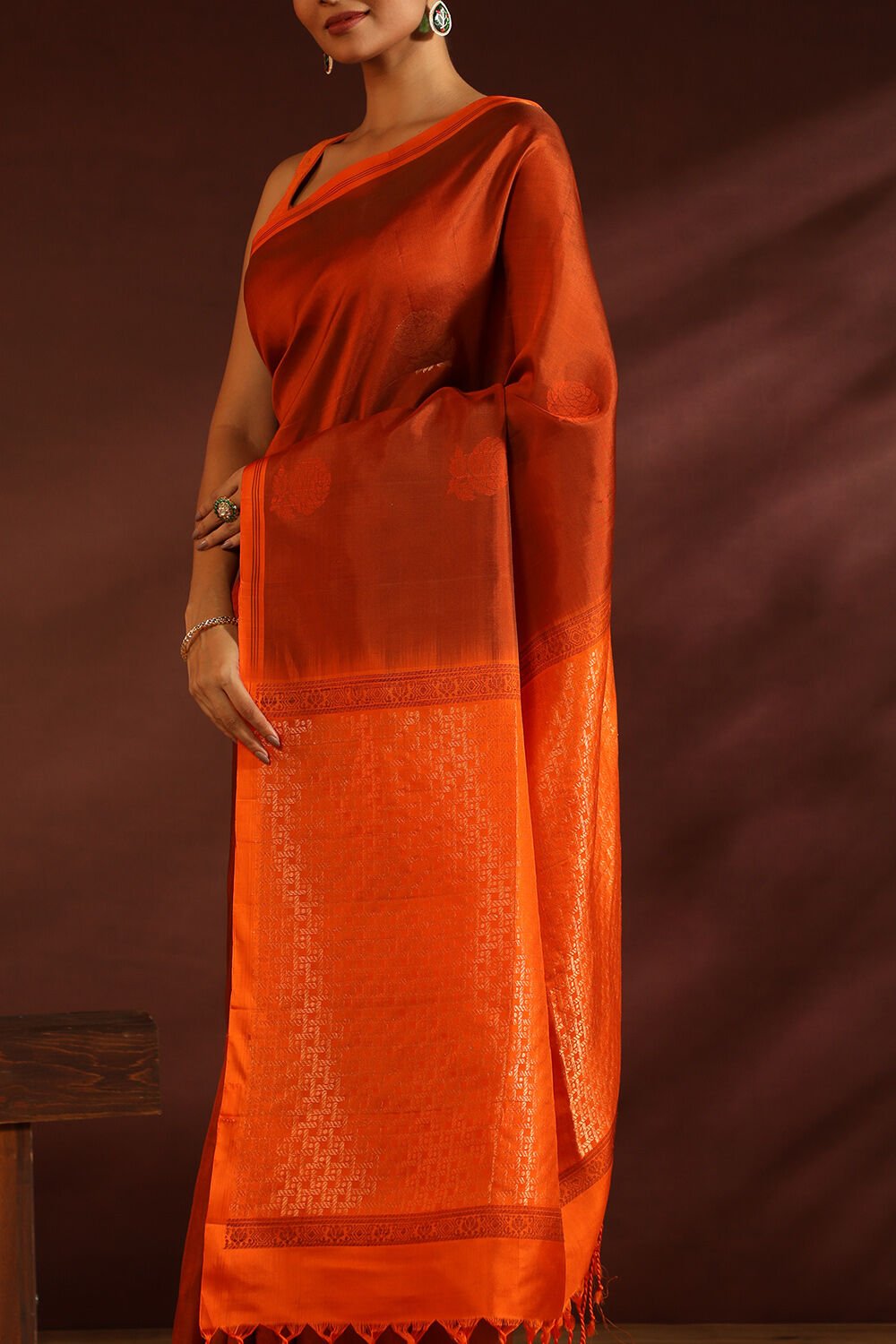 Red South Pure Silk Woven Saree image number null