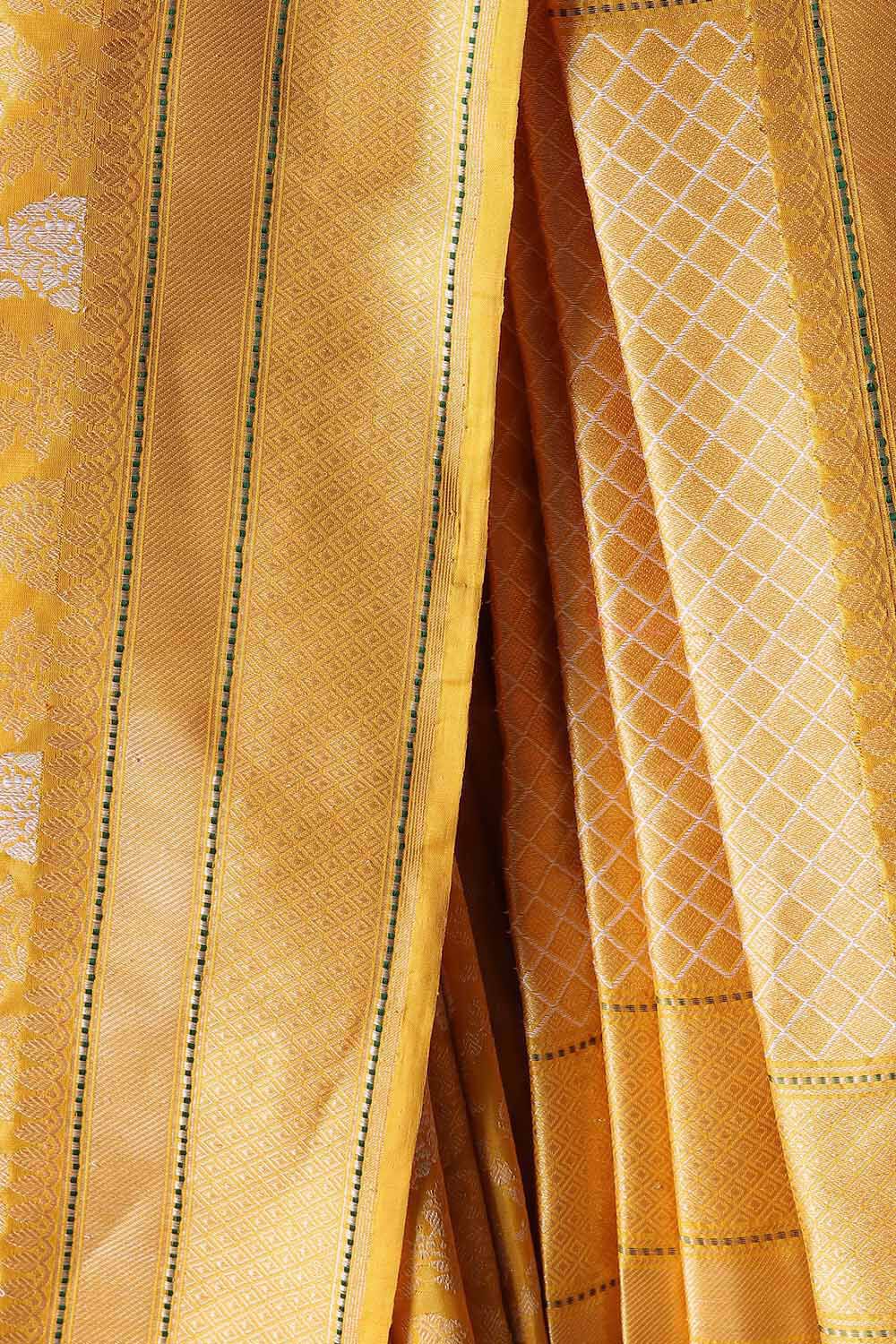 Yellow Pure Silk Kadwa Banarasi Saree image number null