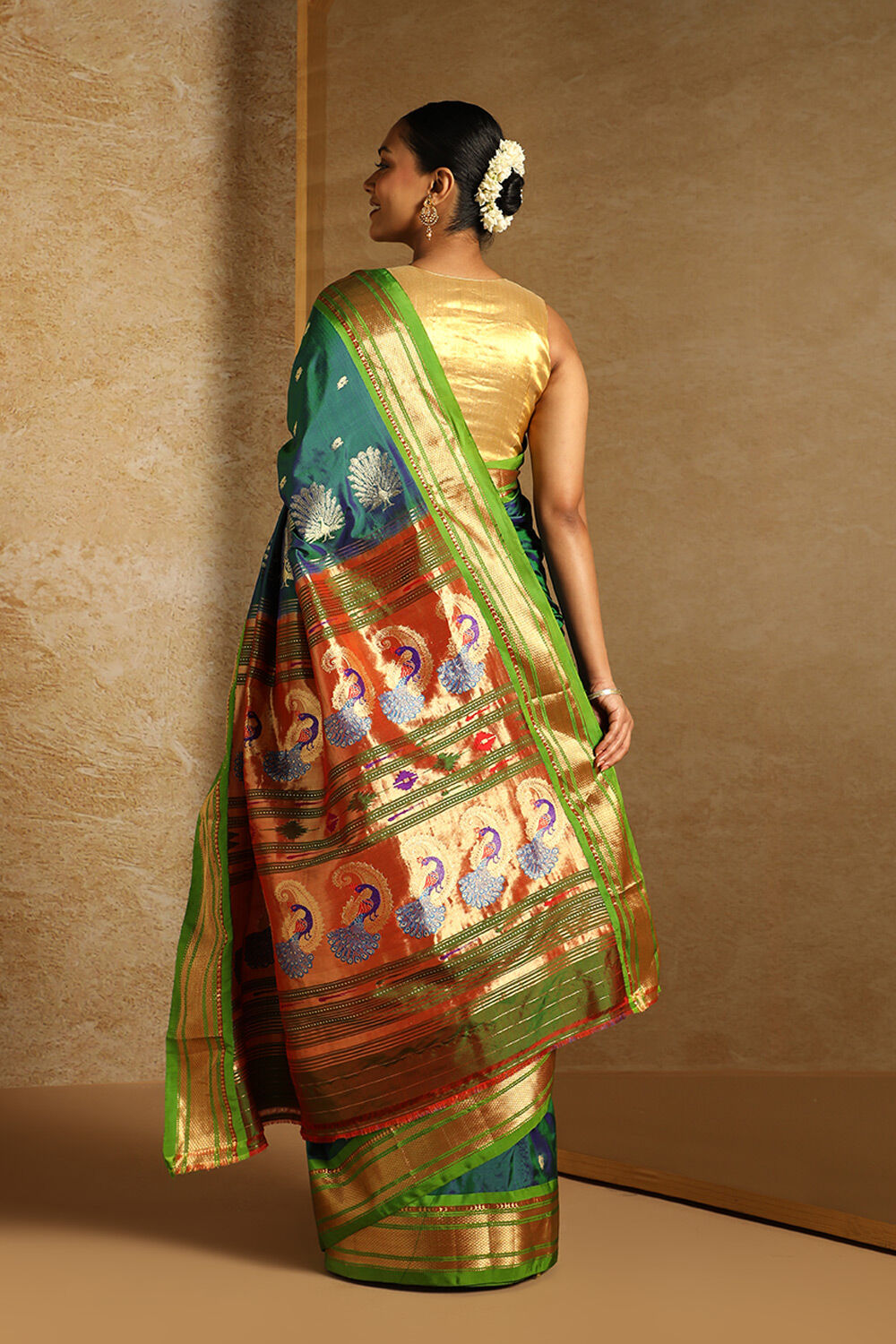 Green Pure Silk Paithani Saree image number null