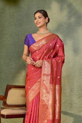 Pink Silk Viscose Kadwa Banarasi Saree image number