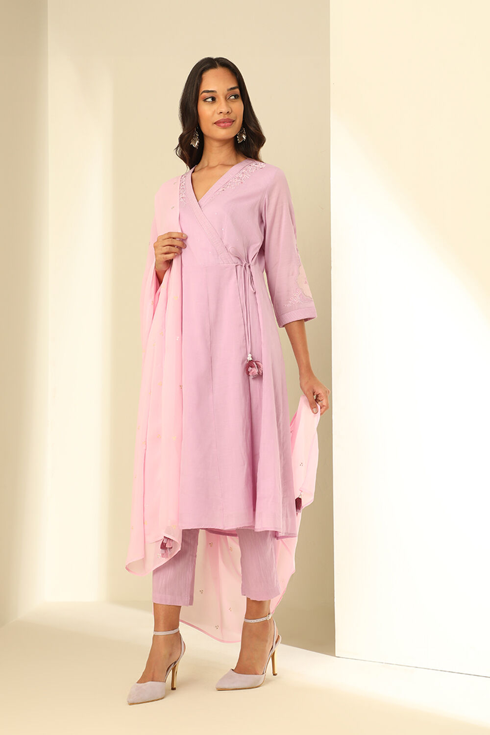 Lavender Embroidered Viscose Kurta Set image number null