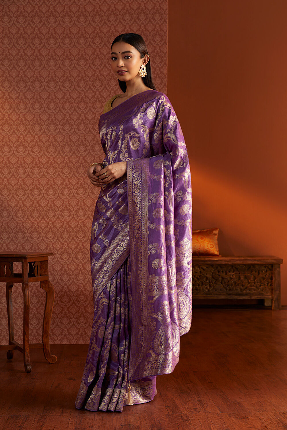 Purple Woven Luxe Saree image number null