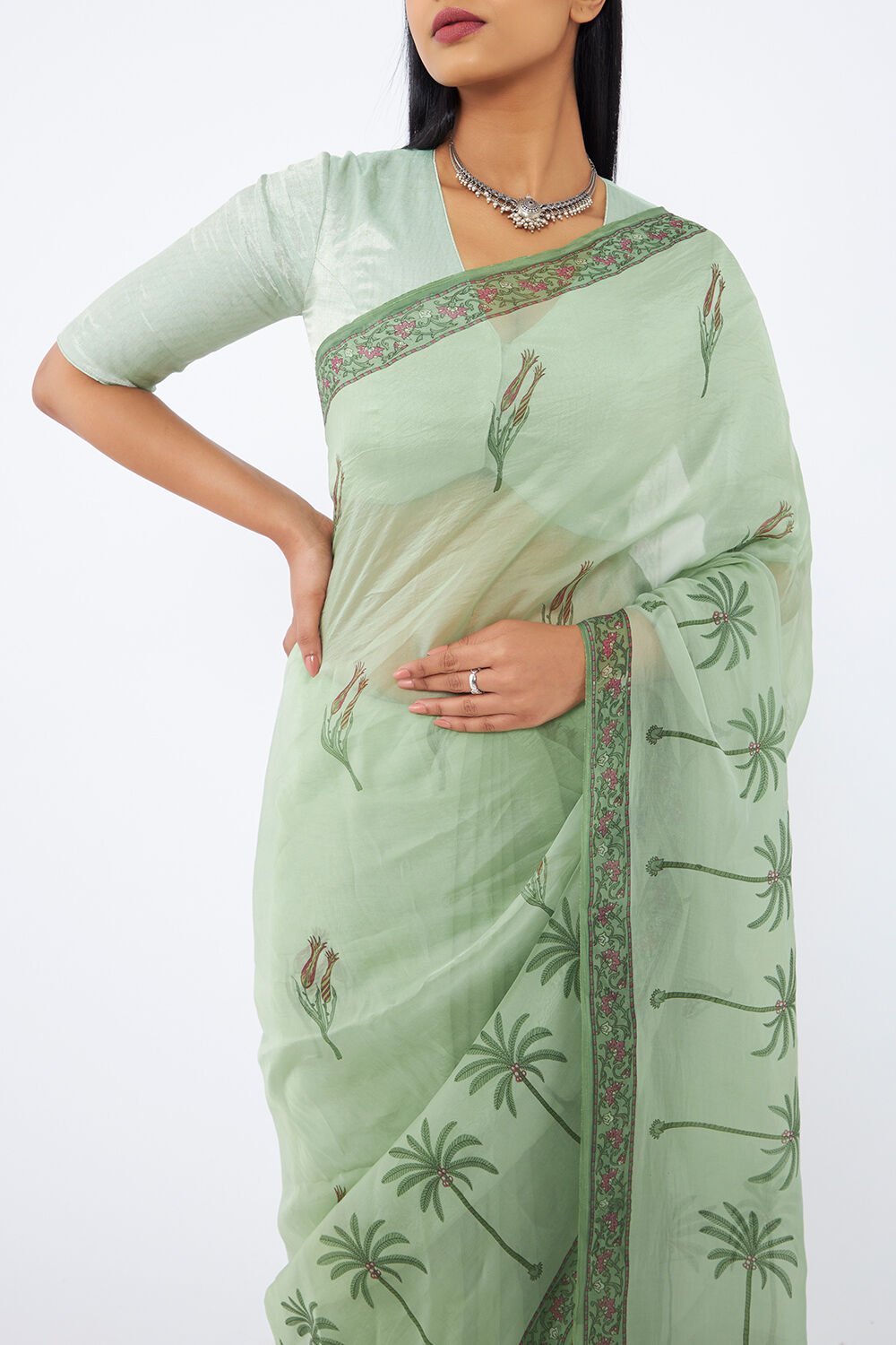 Green Viscose Organza Printed Saree image number null