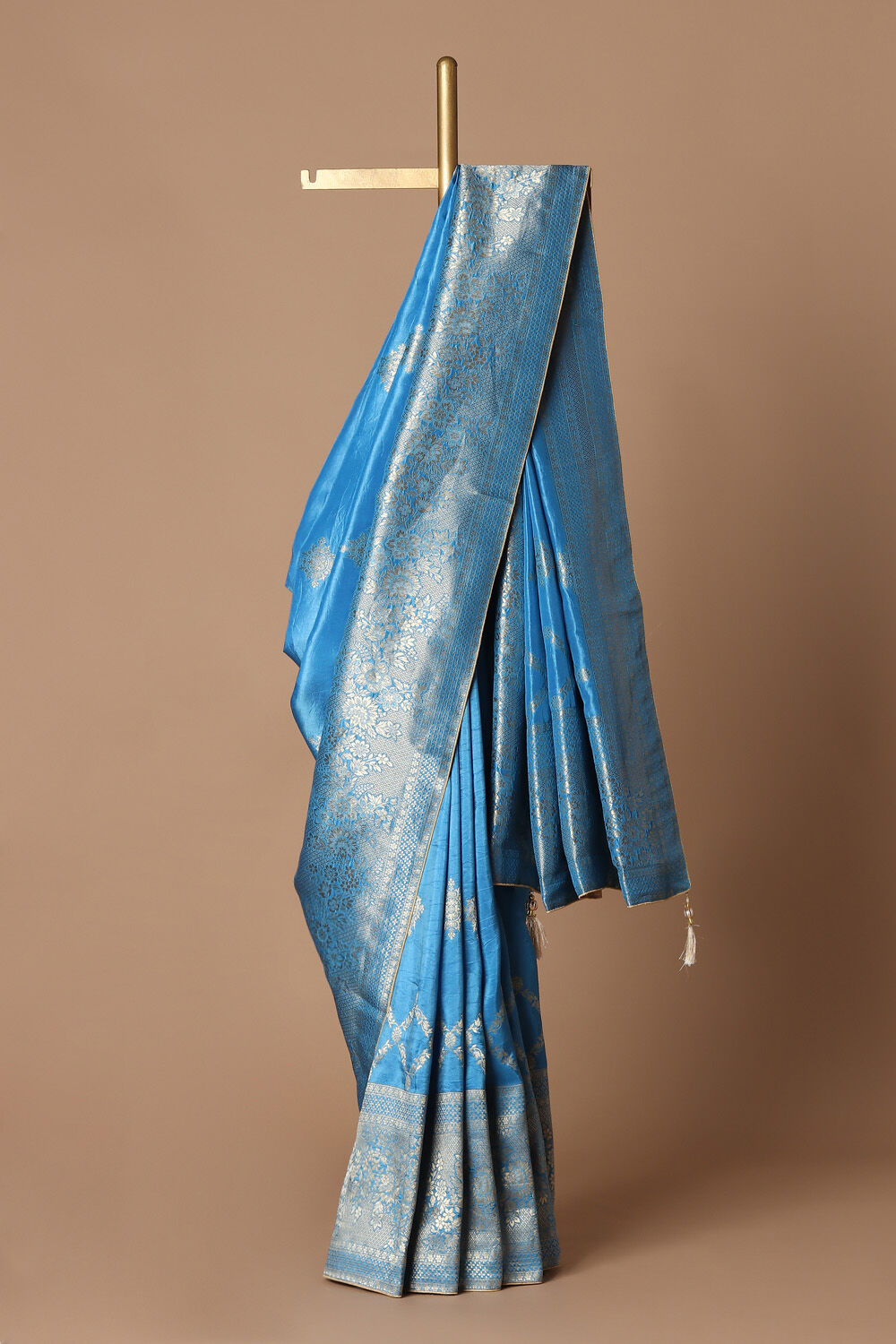 Dark Blue Luxe Woven Saree image number null