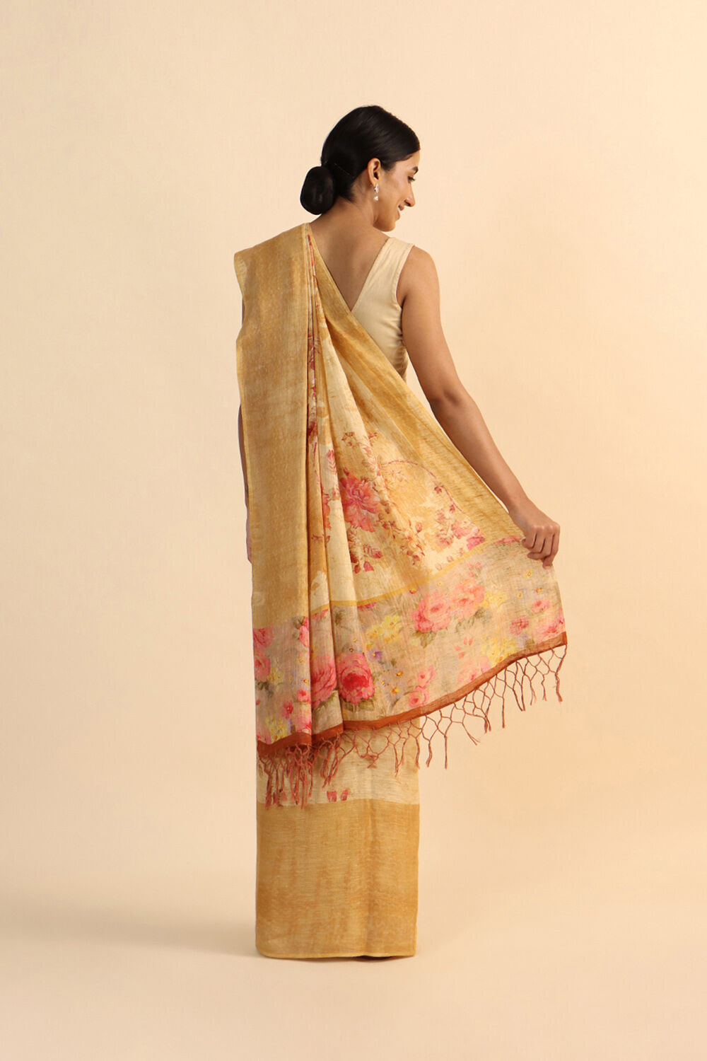Yellow Pure Linen Digital Printed Saree image number null