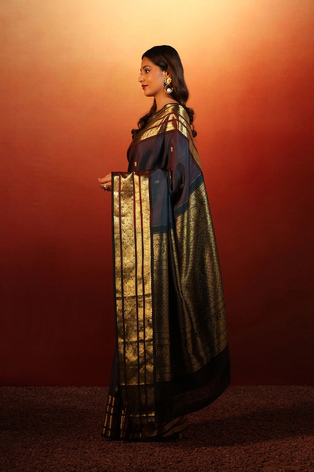 Blue Woven Pure Silk Kanjivaram Saree image number null