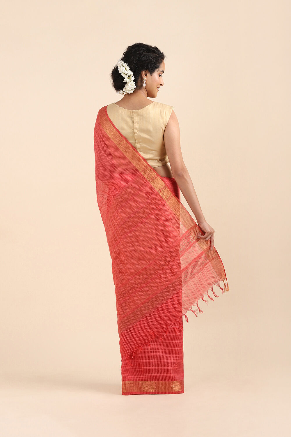Red Pure Silk Woven Saree image number null