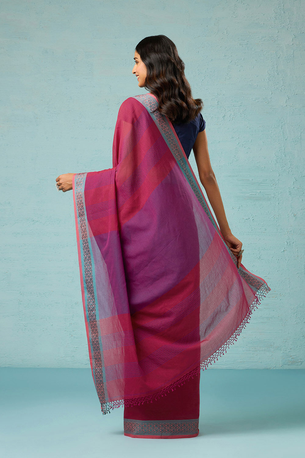 Pink Woven Pure Cotton Bengal Saree image number null