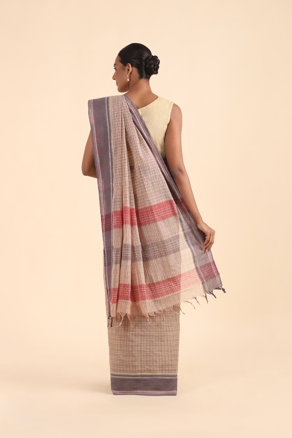Beige Pure Cotton Naranyanpet Saree image number null