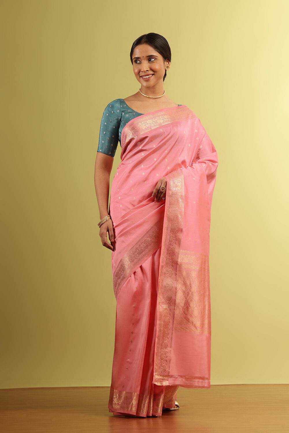 Pink Silk Viscose Woven Saree image number null