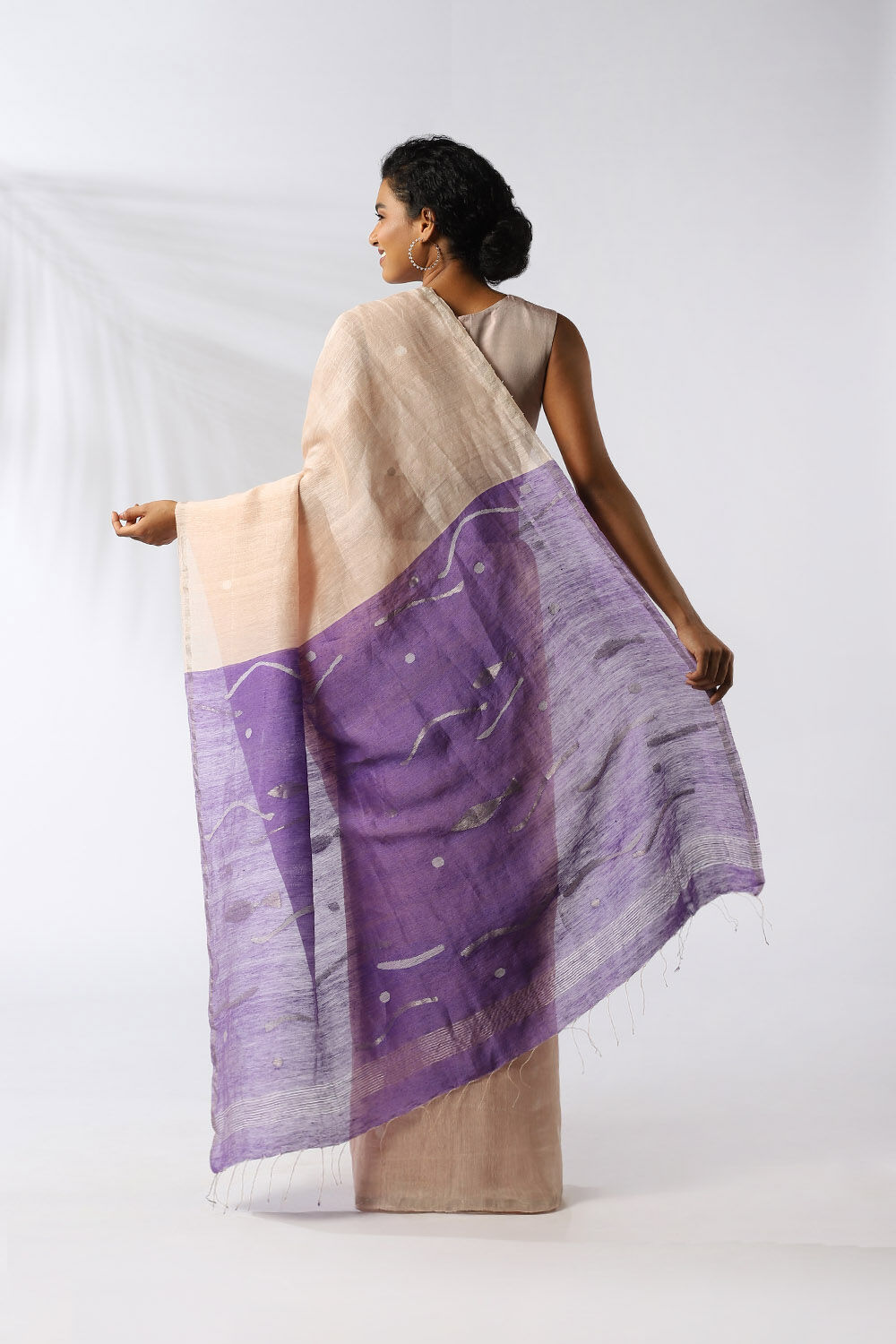 Beige Pure Silk Linen Jamdani Saree image number null