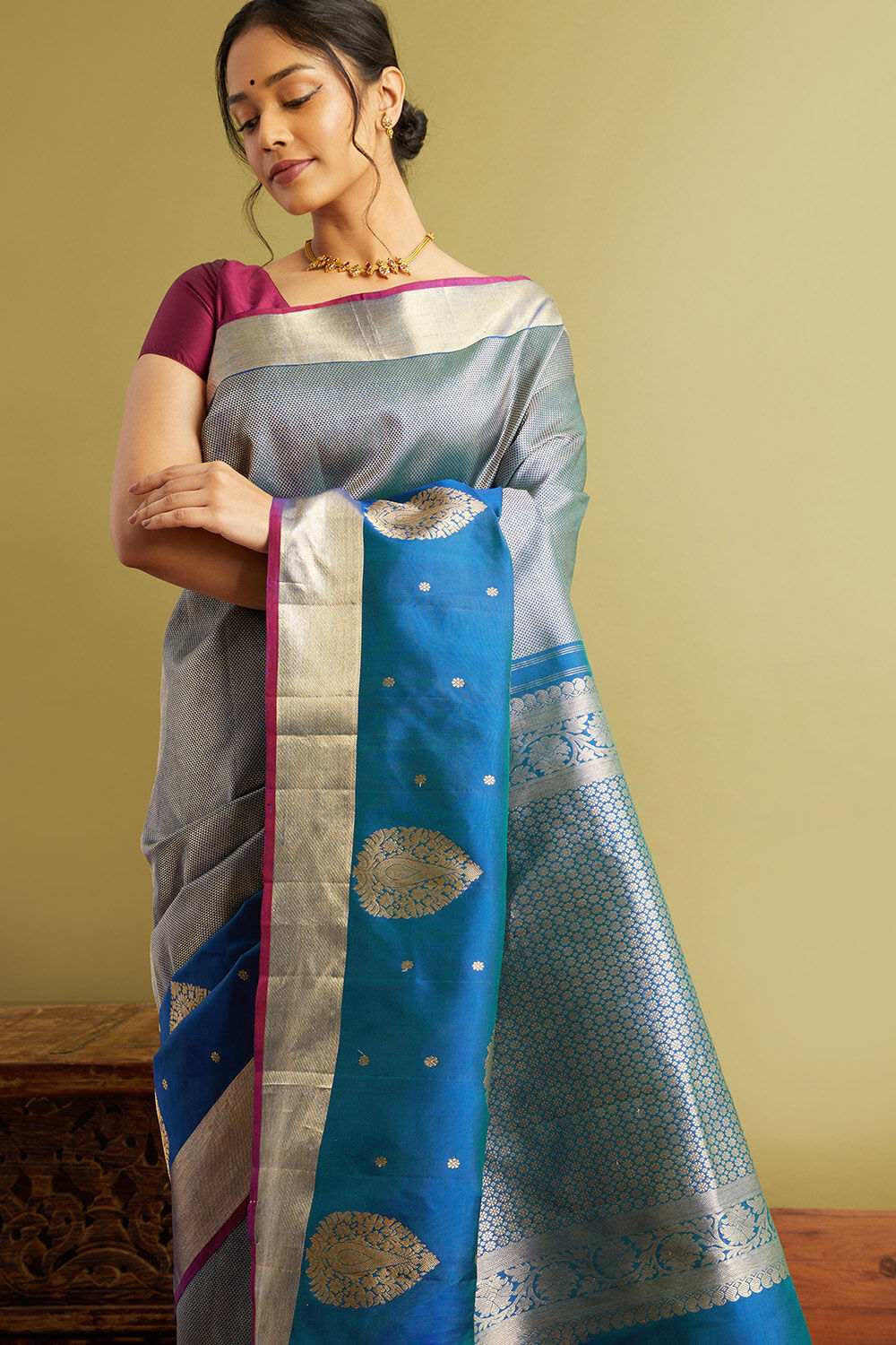 Blue Woven Pure Silk Kanjivaram Saree image number null
