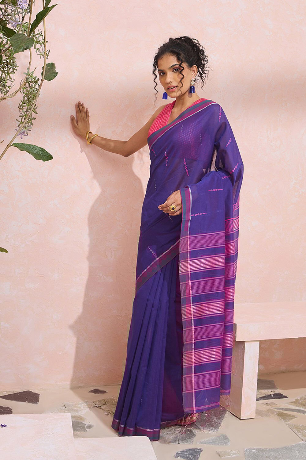 Violet Bengal Pure Silk Cotton Jamdani Saree image number null
