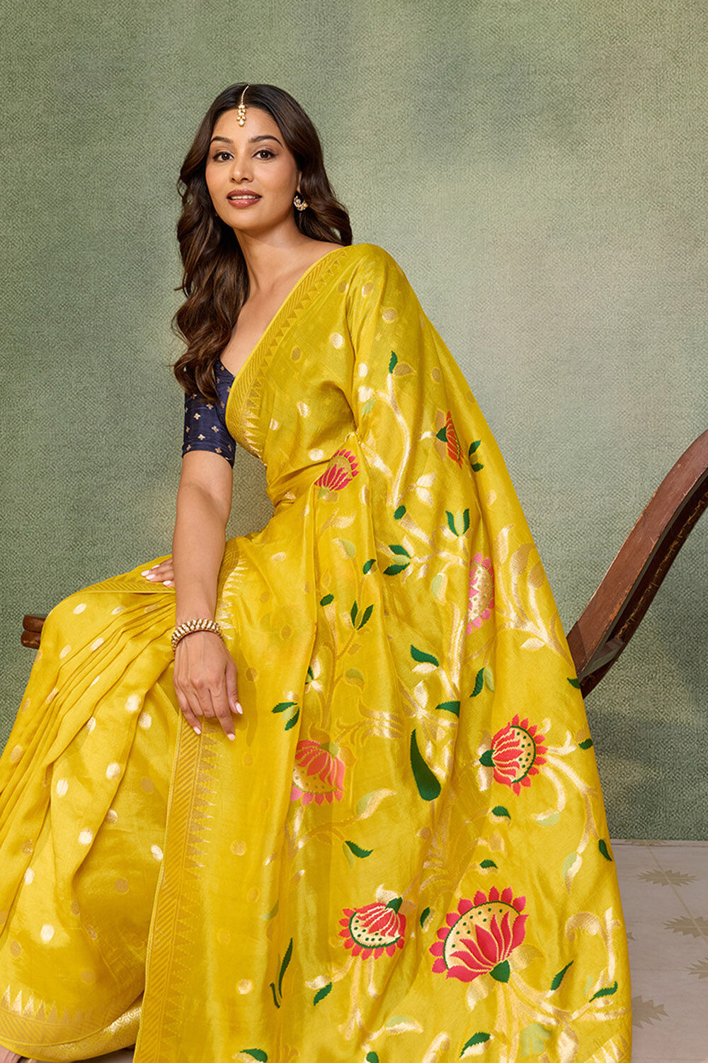 Yellow Woven Pure Viscose Saree image number null