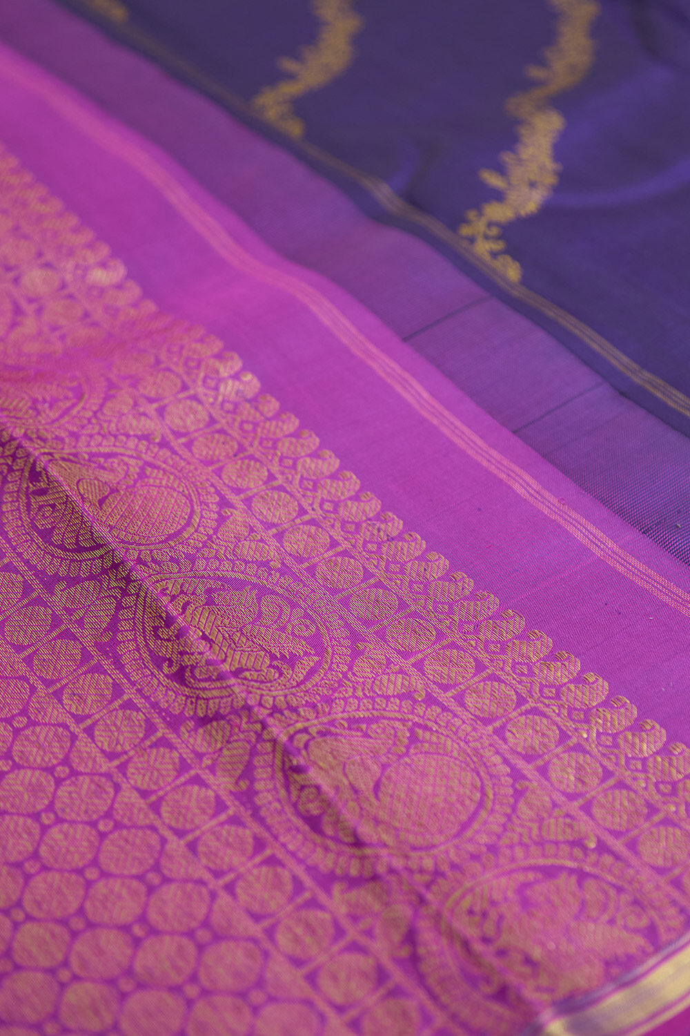 Violet Pure Silk Woven Kanjivaram Saree image number null