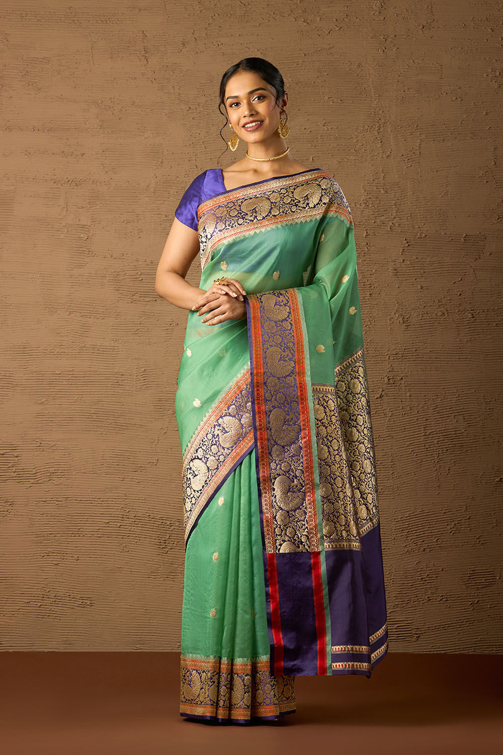 Green Pure Silk Organza Kadwa Banarasi Saree image number null