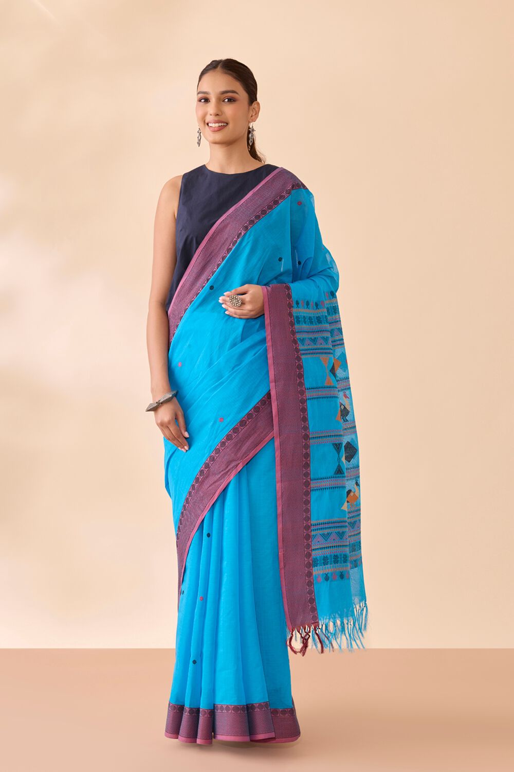 Blue Woven Pure Cotton Saree image number null