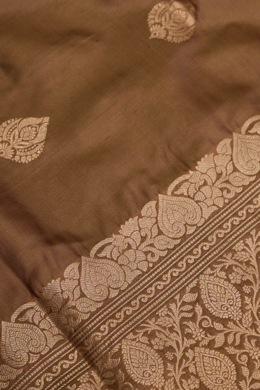 Brown Silk Viscose Kadwa Saree image number null