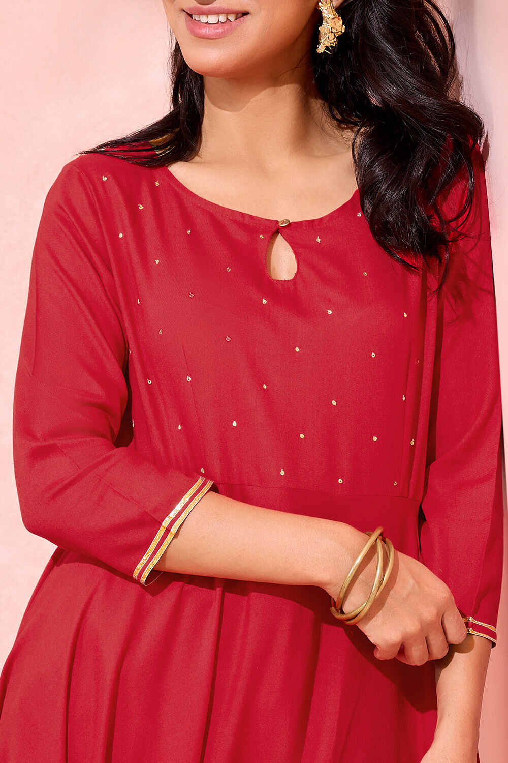 Red Viscose Embroidered Kurta image number null