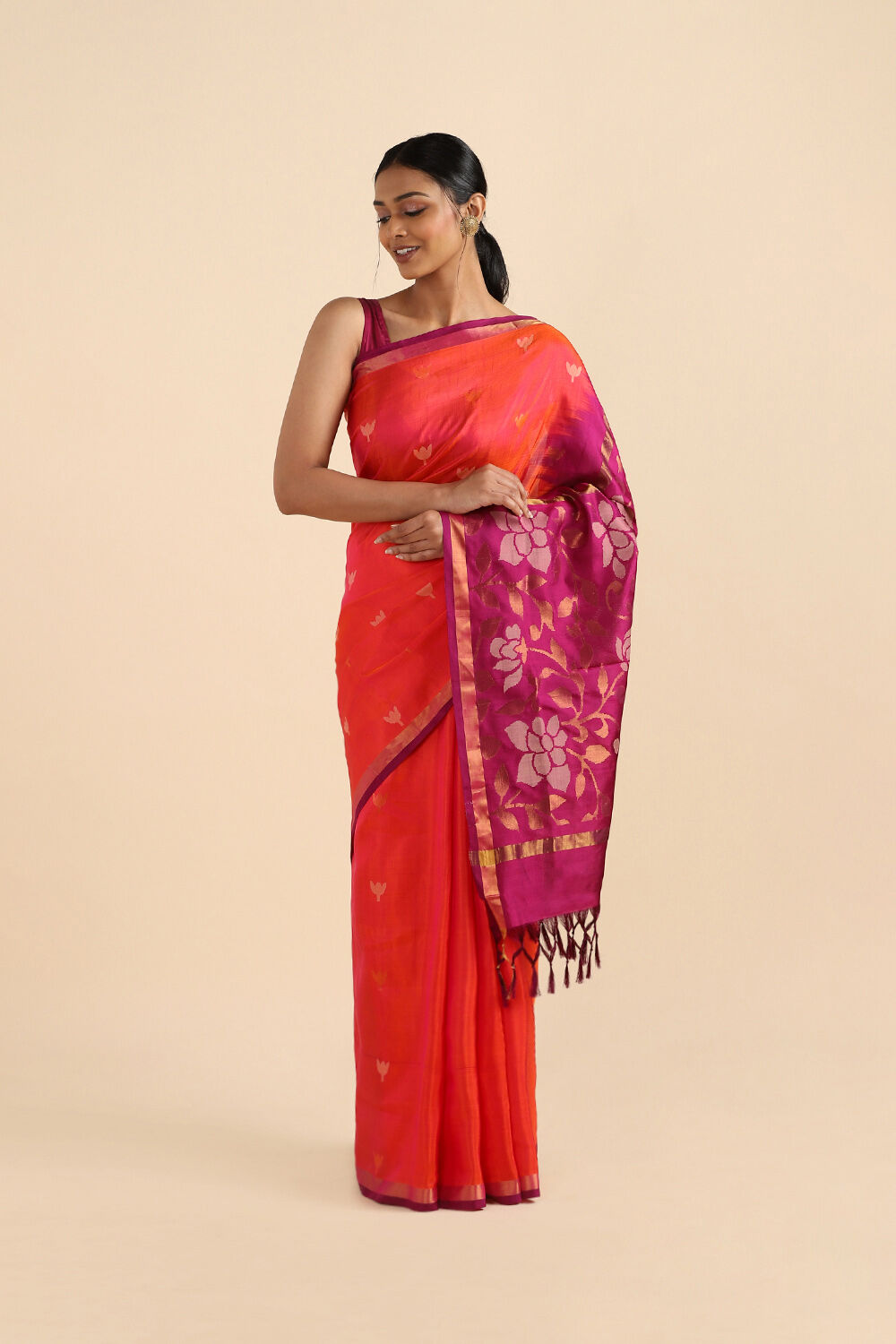 Red Pure Silk Uppada Jamdani Saree image number null
