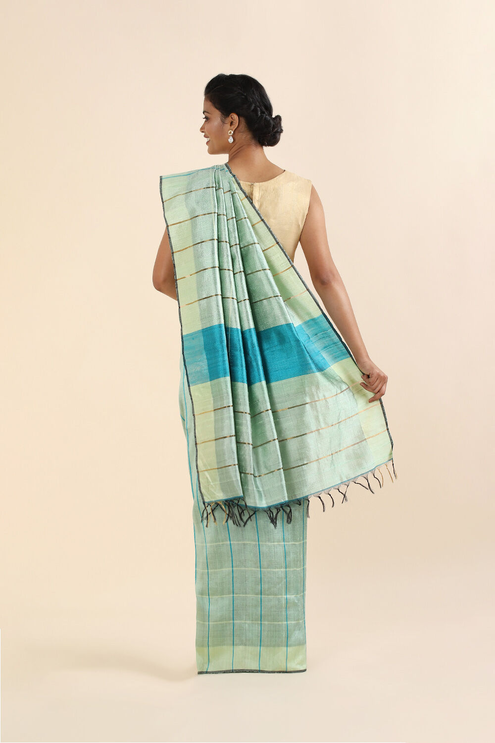 Green Pure Tussar Silk Bhagalpuri Saree image number null