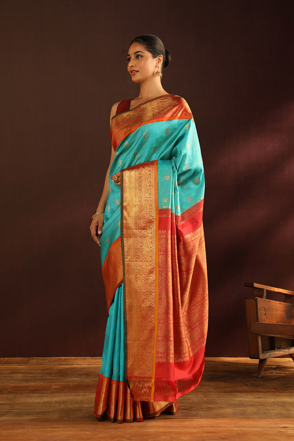 Blue Woven Pure Silk Kanjivaram Saree image number null