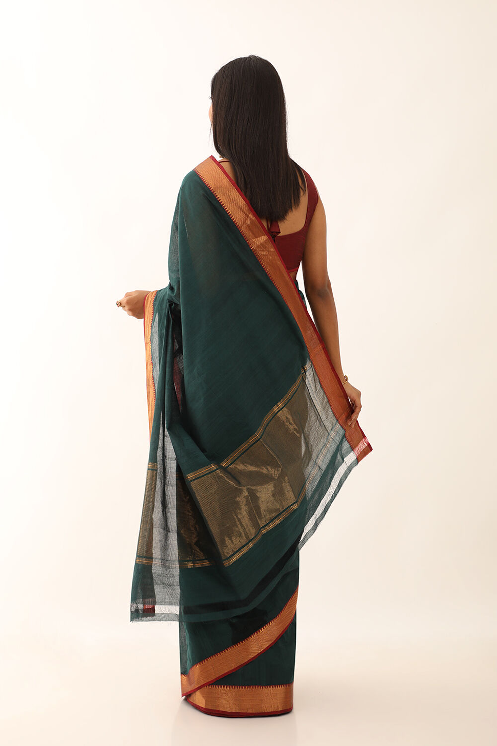 Dark Green Pure Cotton Woven Mangalgiri Saree image number null