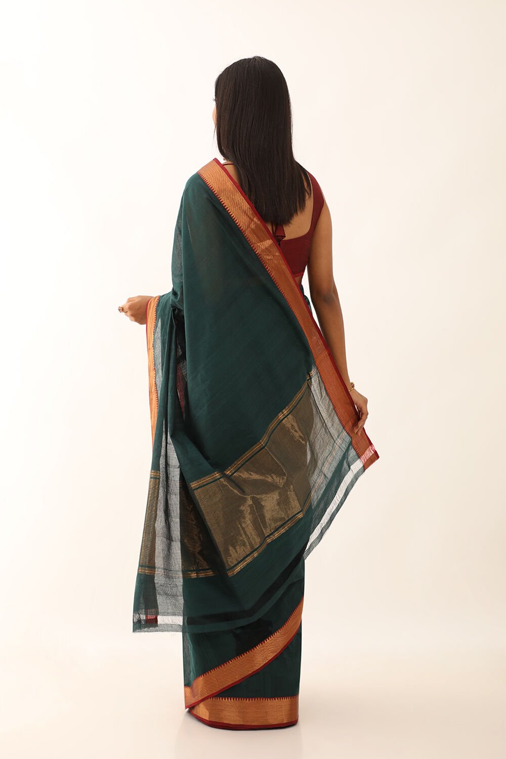 Dark Green Pure Cotton Woven Mangalgiri Saree image number null