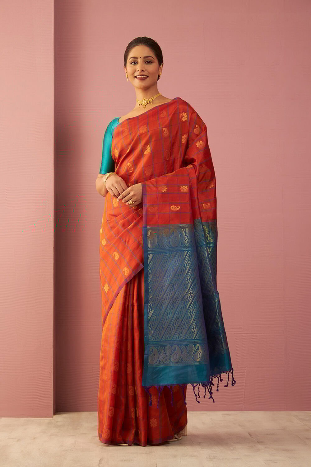 Red Woven Pure Soft Silk Saree image number null