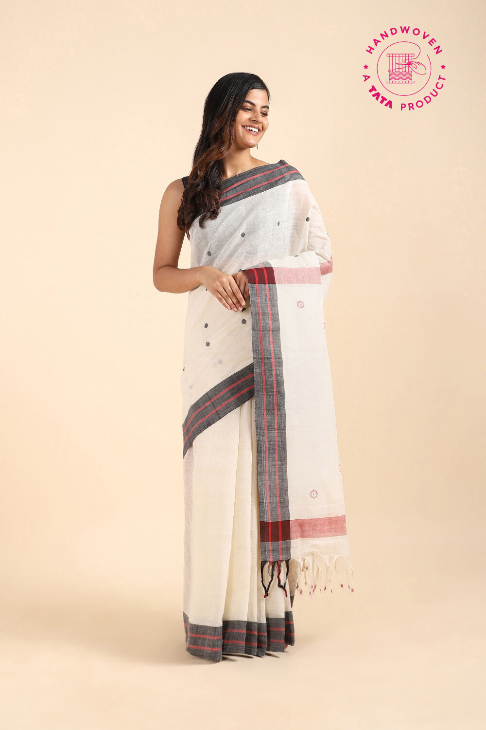 Off White Pure Khadi Cotton Ponduru Jamdani Saree image number null