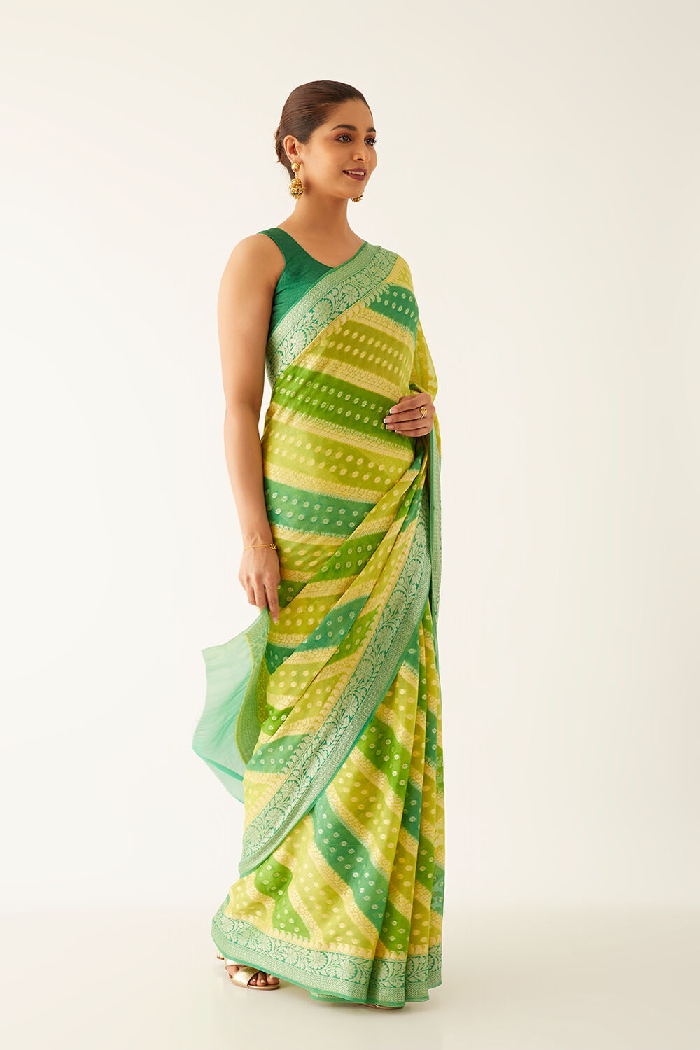 Green Pure Georgette Banarasi Brocade Saree image number null