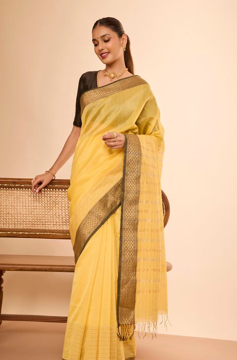 Light Yellow Woven Pure Silk Cotton Maheshwari Saree