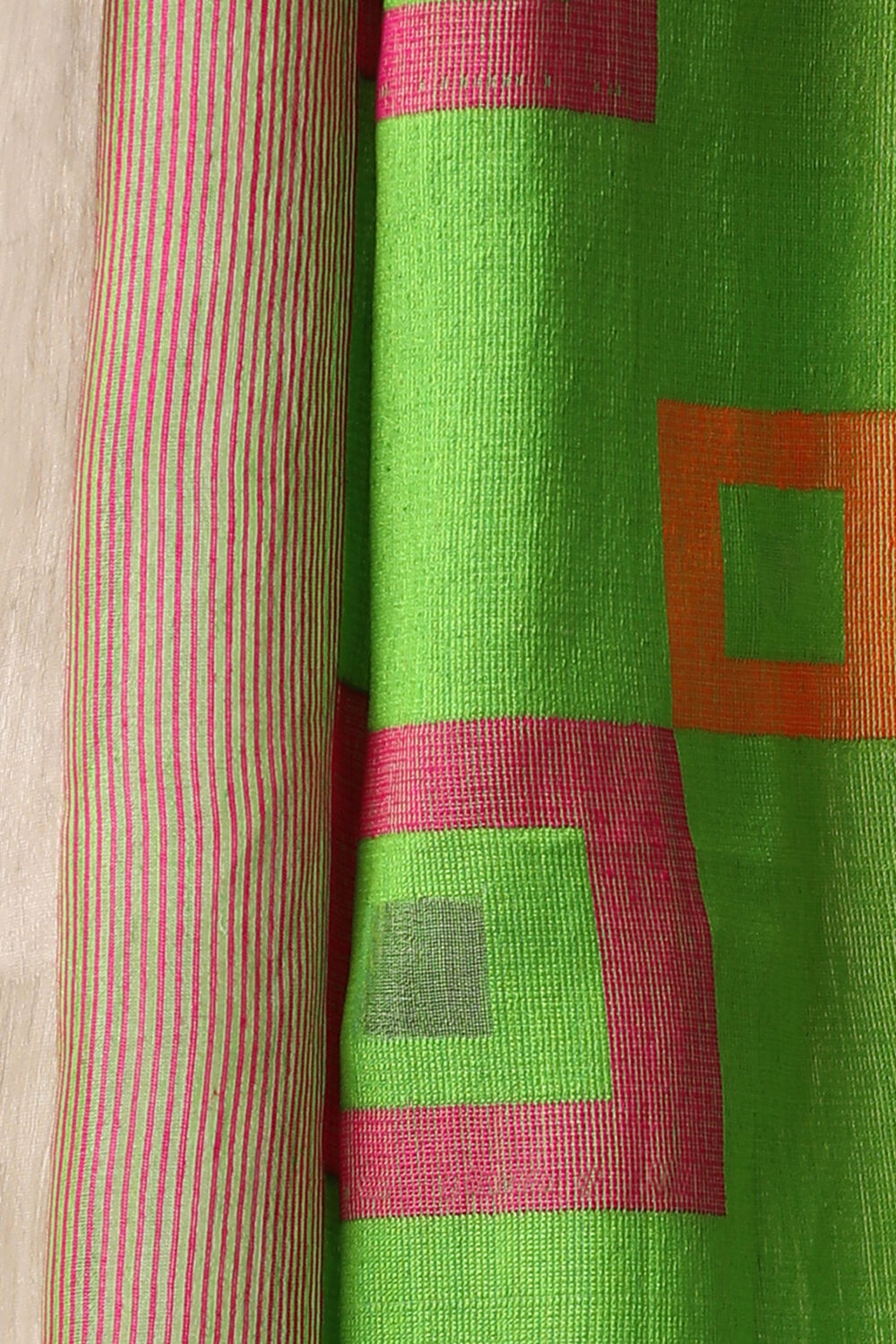 Off White Handwoven Jamdani Pure Silk Linen Saree image number null