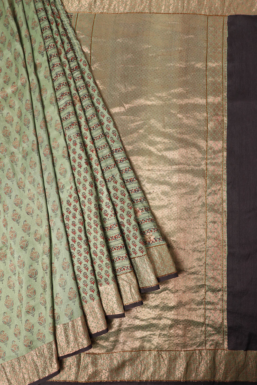 Green Pure Silk Tussar Bagru Print and Zardosi Embroidered Saree image number null