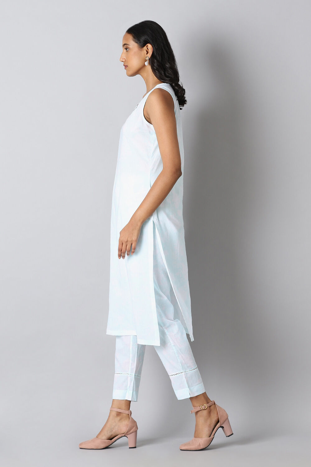 Light Blue Cotton Embroidered Kurta Set image number null