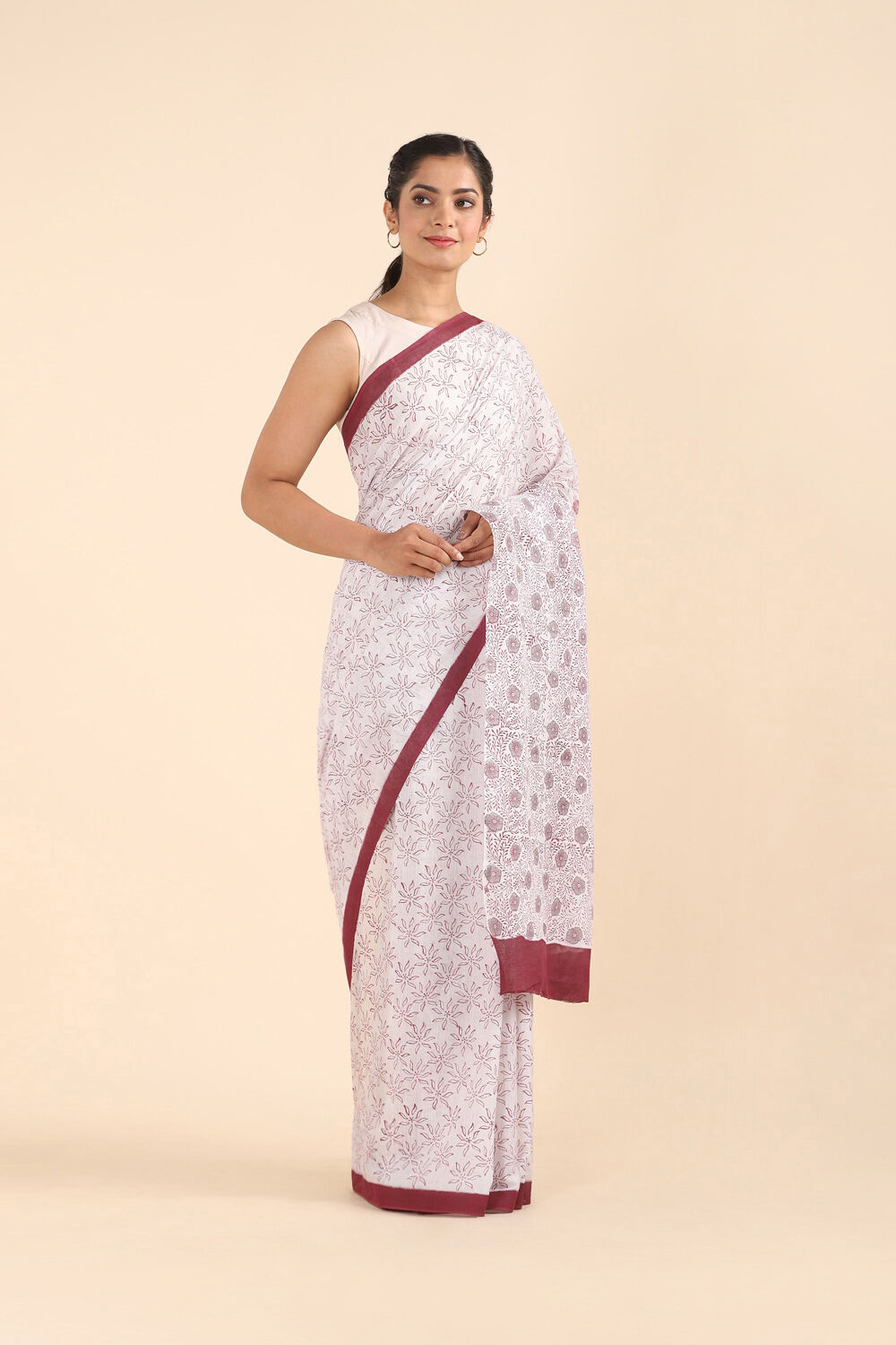 White Cotton Pure Mulmul Printed Saree image number null