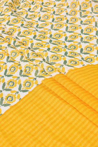 Yellow Screen Printed Bengal Pure Mulmul Cotton Saree thumbnail image number null