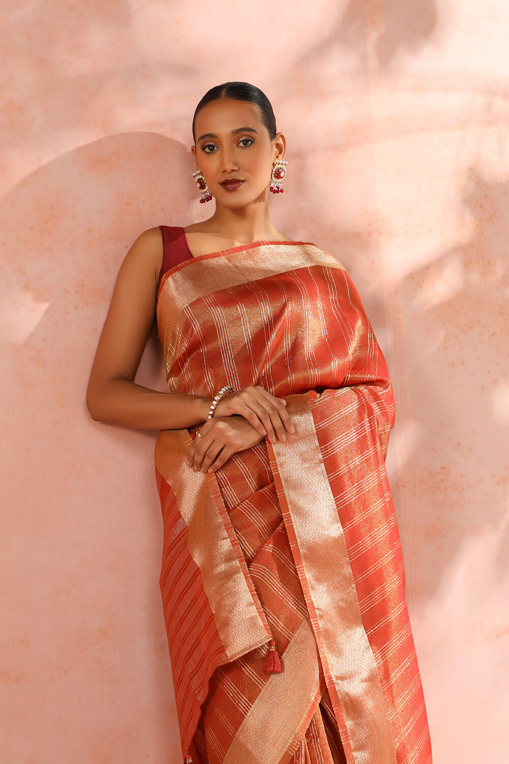 Orange Contemporary Viscose Tissue Woven Saree image number null