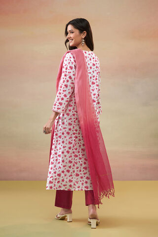 Light Pink Pure Cotton Screen Printed  Kurta Set thumbnail image number null