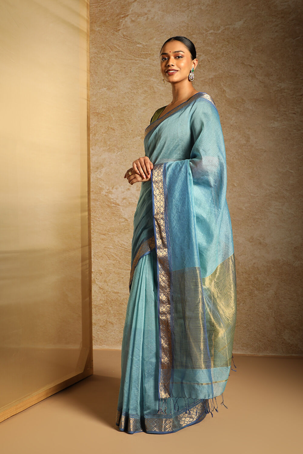 Blue Pure Silk Cotton Woven Maheshwari Saree image number null