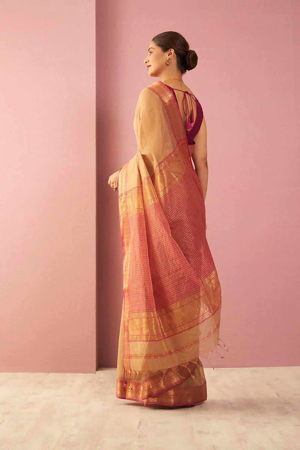 Brown Woven Pure Tissue Cotton Maheshwari Saree image number null