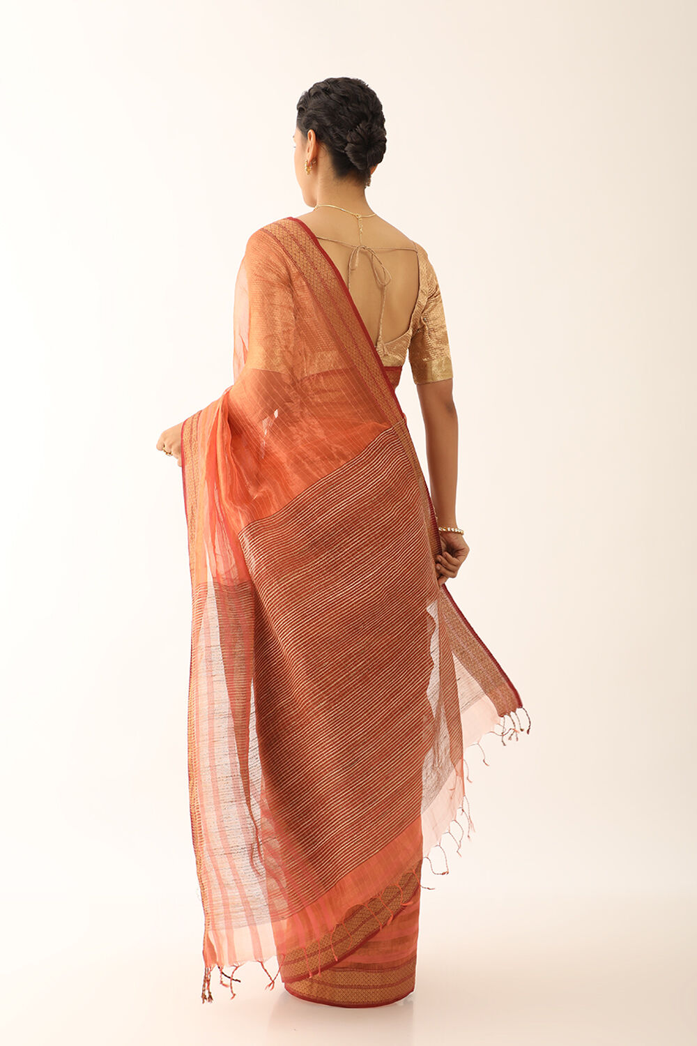 Orange Woven Pure Silk Tissue Maheswari Saree image number null