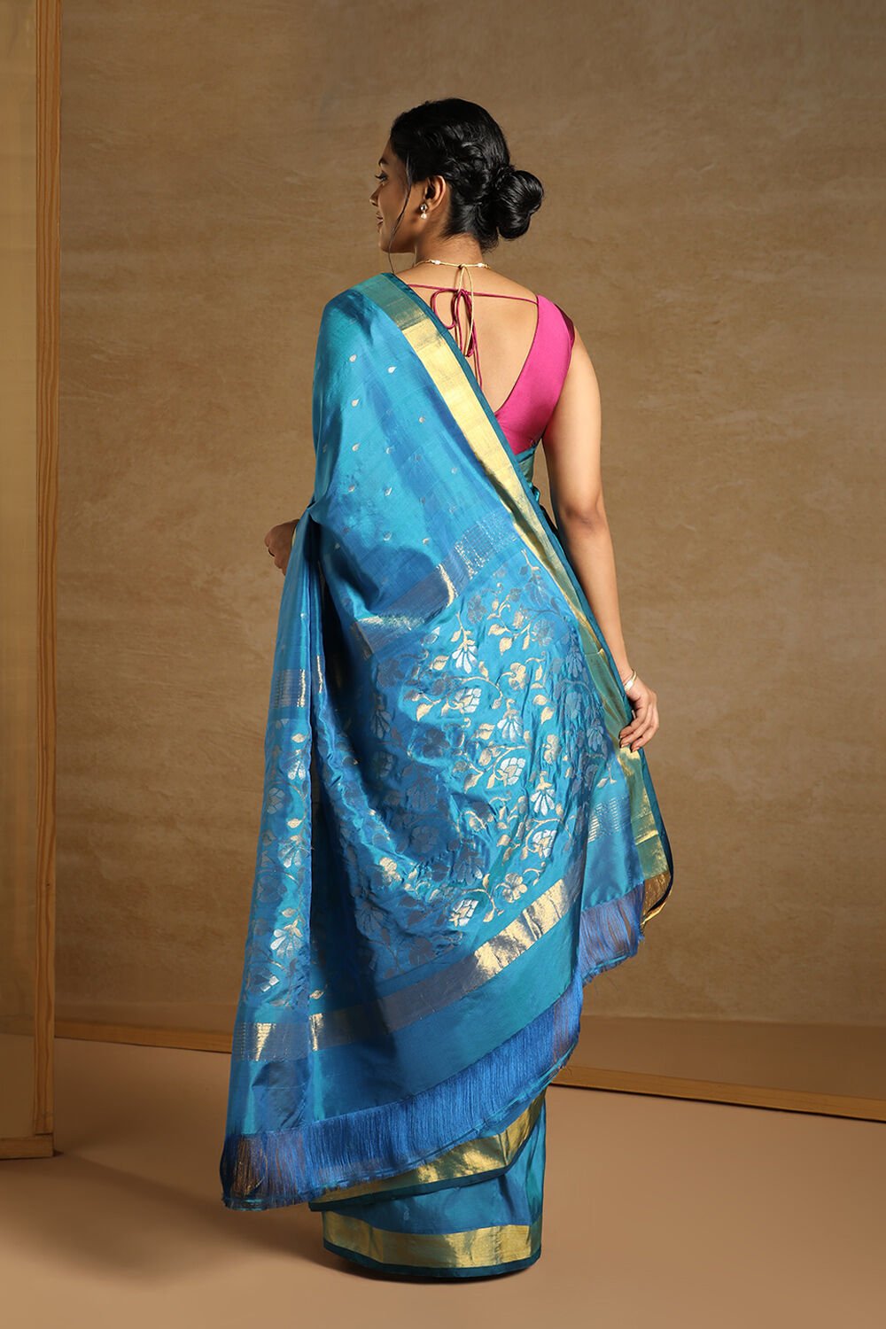 Blue Pure Silk Uppada Jamdani Saree image number null