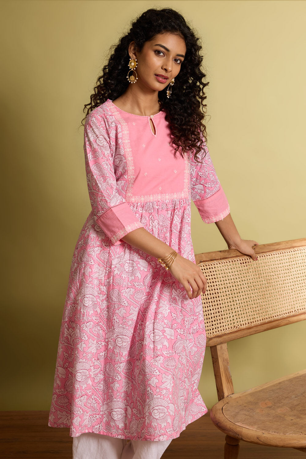 Light Pink Pure Cotton Printed Embroidery Kurta image number null