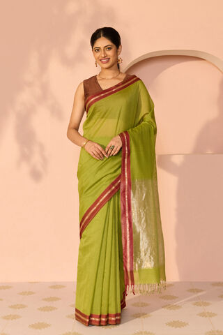 Green Woven Pure Silk Cotton Maheshwar Saree thumbnail image number null