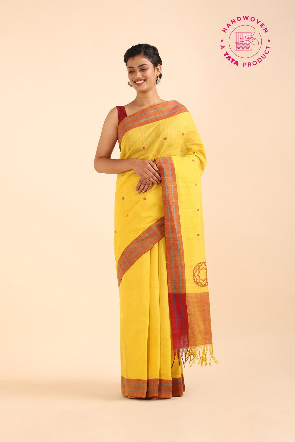 Yellow Pure Khadi Cotton Ponduru Jamdani Saree image number null