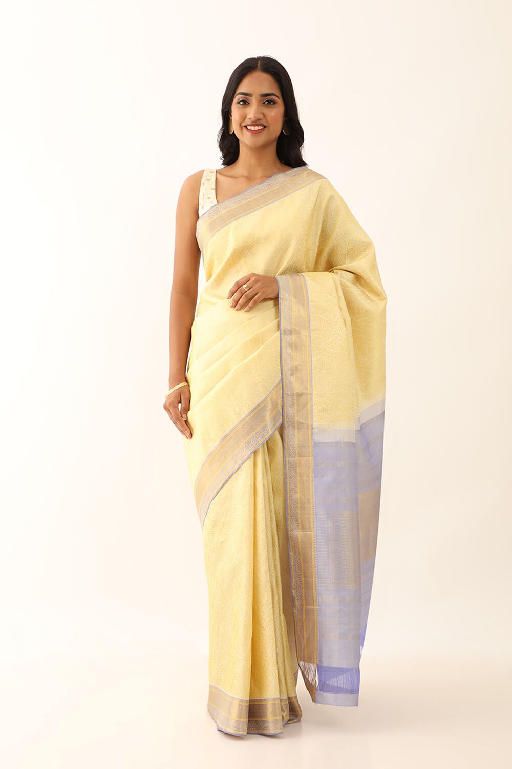 Off White Pure Silk Woven kanjivaram Saree image number null