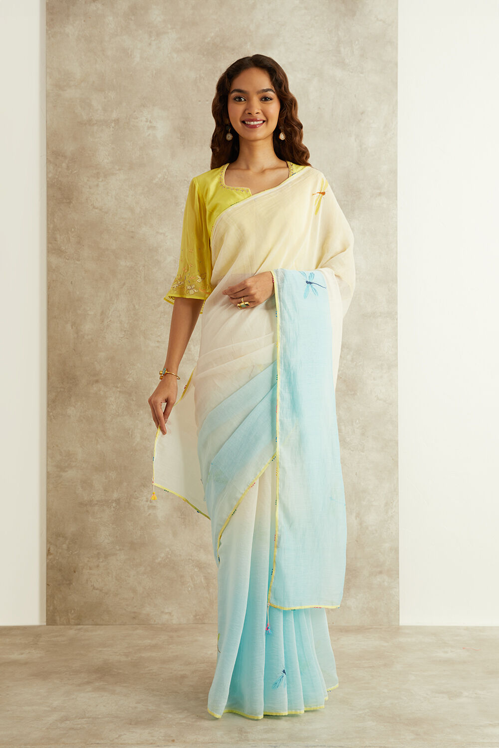 Buy Traditional Bengali Sarees Online in India Taneira