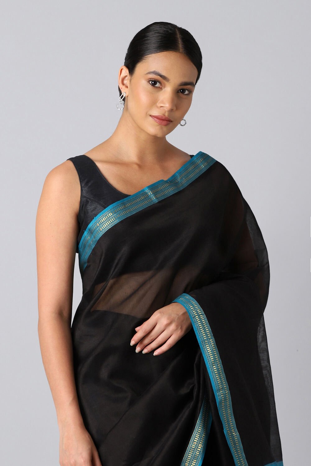 Black Pure Silk Cotton Maheswari Saree image number null